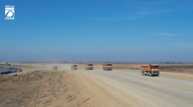 VIDEO Autostrada A7 Bacău – Pașcani: Umbrărescu a mobilizat peste 600 de muncitori pe loturile 2 și 3, realizate peste 40%
