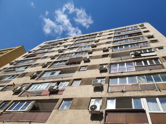 Mult așteptata ieftinire a apartamentelor întârzie să apară. Unde s-au scumpit cel mai mult locuințele vechi și noi