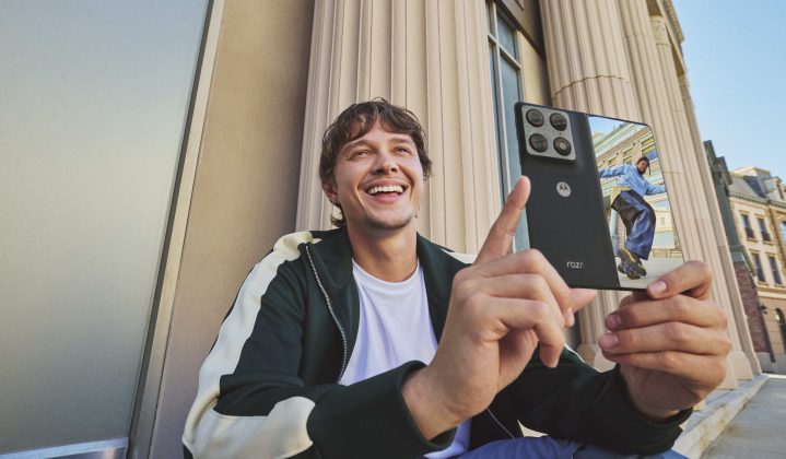 Motorola lansează primul telefon fold din gama razr și noul edge 70 fusion cu baterie de până la 7.000 mAh