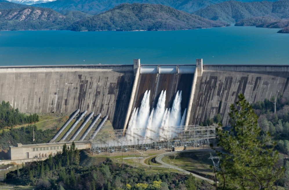 O nouă hidrocentrală în România. Aviz de mediu pentru centrala Nehoiaşu ...