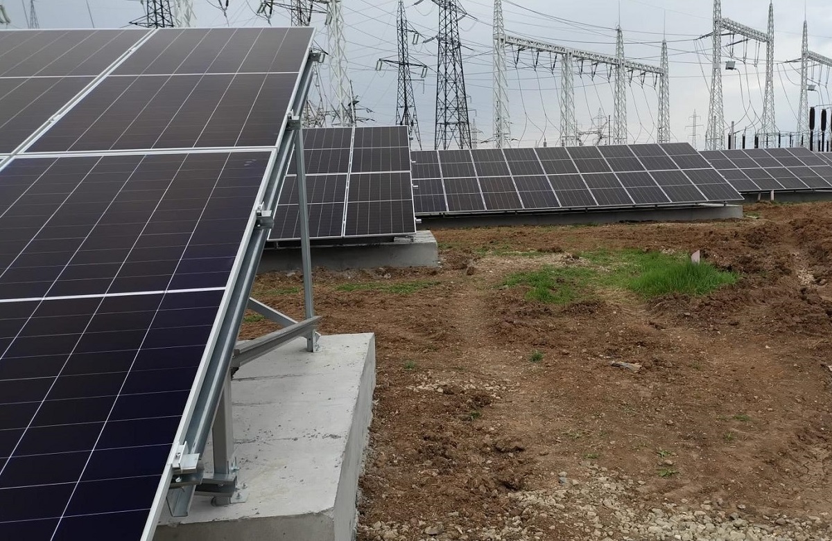 Ministerul Energiei a lansat un apel de 500 de milioane de euro pentru proiecte solare cu stocare