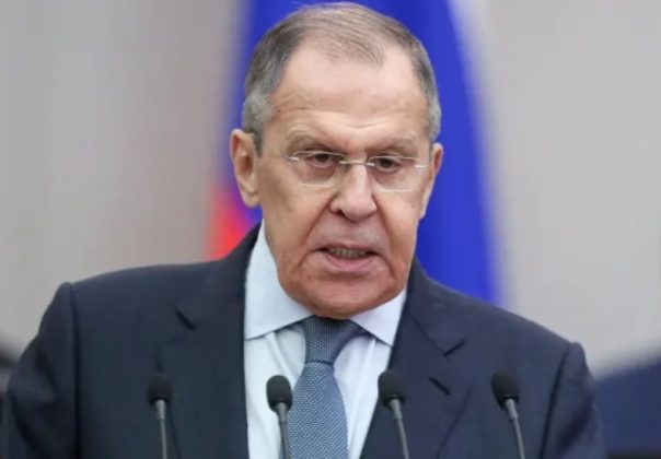 Rusia avertizează SUA prin vocea lui Lavrov: Este inadmisibil ca livrările de arme americane către Ucraina să continue
