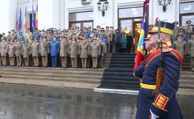 Pensiile de serviciu militare au costat 14 miliarde de lei în 2025, cu 4% mai mult decât în 2024. Numărul beneficiarilor a crescut modest faţă de anul 2024 – analiză exclusivă