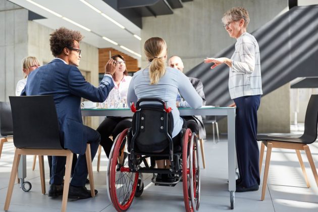 Planificarea financiară în contextul handicapului accentuat: informațiile esențiale pentru 2026