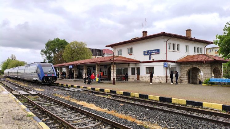 TABEL Patru din șase operatori de transport feroviar de călători din România au închis anul trecut pe pierdere – sindicaliști