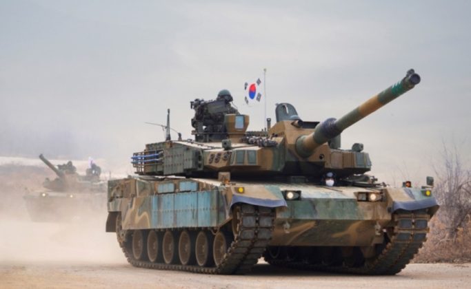 Gigantul Hyundai va produce tancuri şi blindate în Polonia