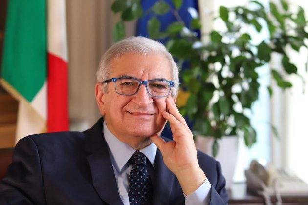 Ministrul italian al Afacerilor Europene Tommaso Foti: UE ar putea îngheța reglementările privind deficitul bugetar în contextul războiului din Orientul Mijlociu