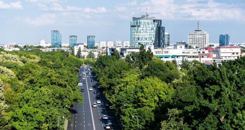 Finanțări ecologice pentru persoane fizice și IMM-uri din România, garantate de BERD prin InvestEU. Libra Bank este prima bancă semnatară a programului