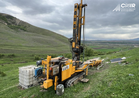 FOTO Autostrada A13 Brașov – Bacău: Proiectantul efectuează teste pentru viitoarele tuneluri