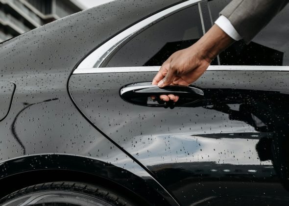 Uită de taxiuri și ride-sharing! Cum îți salvează Alana următoarea delegație de afaceri în capitală