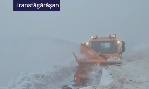 VIDEO Misiune imposibilă pe Transfăgărășan: Deschis în mai puțin de o lună, deși grosimea stratului de zăpadă depășește și cinci metri