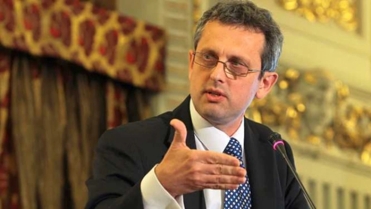 Valentin Lazea (BNR): A propune în România creşteri de impozite acum este nerealist din punct de vedere social şi politic