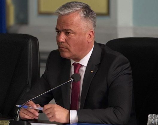 Guvernul Veștea trece: Câte voturi strânge noul guvern și ce spune despre vechea coaliție