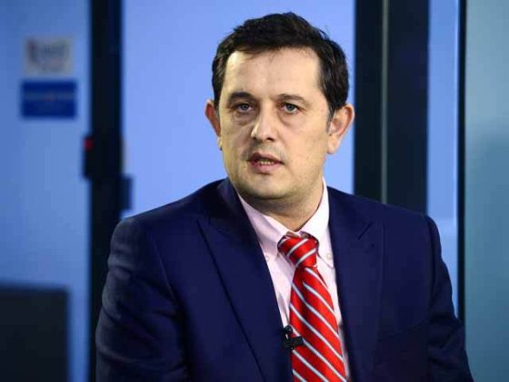 Gheorghe Piperea: Un milion de consumatori ar trebui să dea în judecată băncile pentru a recupera prejudiciile cauzate din plata ratelor la un ROBOR crescut artificial cu 2-3%