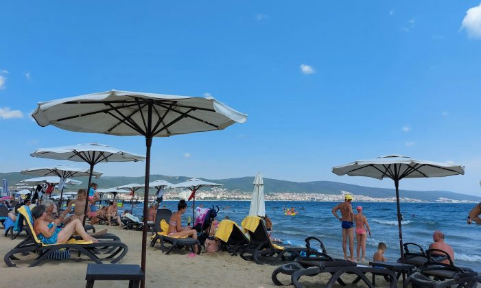 Cafea la 27 de euro pe litoralul din Bulgaria: Mai merită să meargă românii acolo în vacanță? Ce spun chiar bulgarii