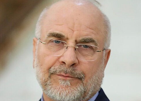 Negociatorul-șef iranian Mohammad Baqer Qalibaf spune că țara sa este pregătită de apărare totală și că nu va capitula