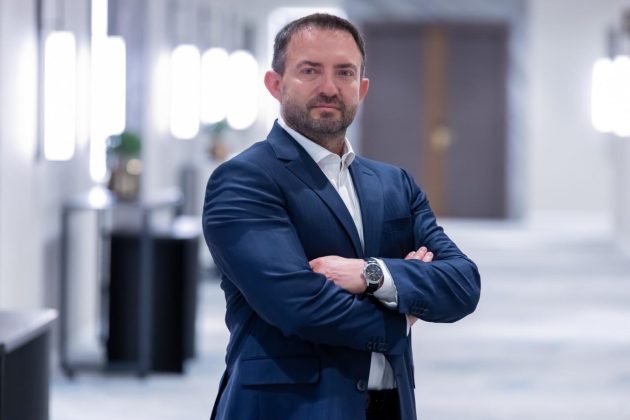 Răsturnare de situație la TAROM. Directorul interimar Costaș spune că a refuzat să rămână în continuare la conducere, desi Consiliul de Administrație anunțase că de fapt l-a demis