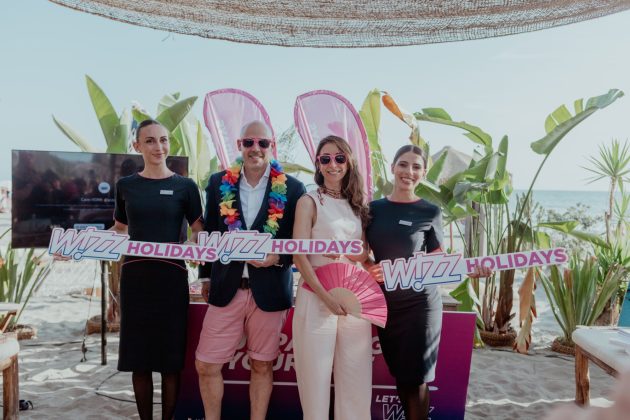 Wizz Air și-a făcut platformă de vacanțe. Cât costă zborul și cazarea