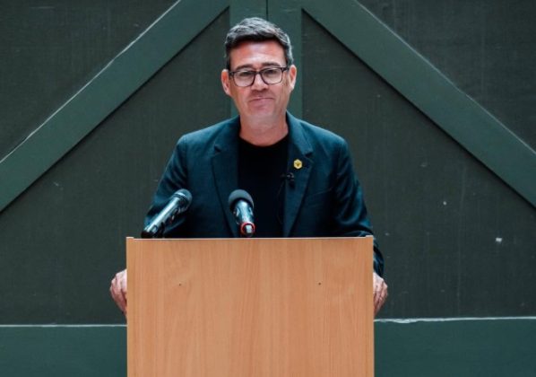 Andy Burnham, noul prim-ministru al Marii Britanii, promite stabilitate și reforme