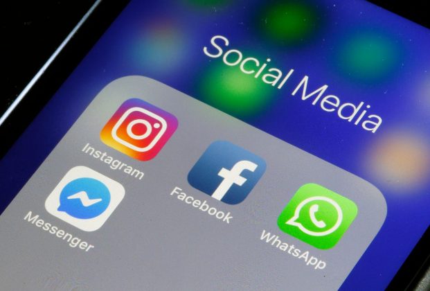 Comisia Europeană acuză Meta că induce dependență pe Facebook și Instagram