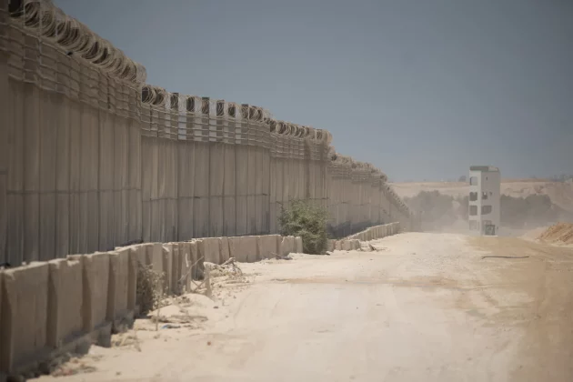 Israelul construiește o barieră de 23 de km în Fâșia Gaza