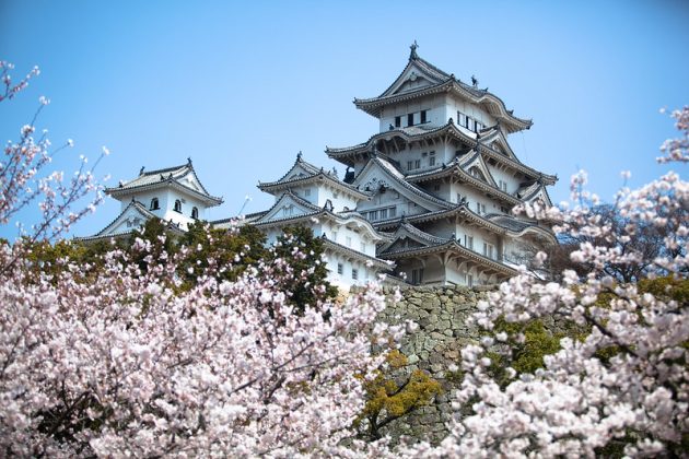 Tronul Crizantemei rămâne interzis femeilor – Japonia a revizuit legea succesiunii imperiale, dar interdicţia pentru femei rămâne