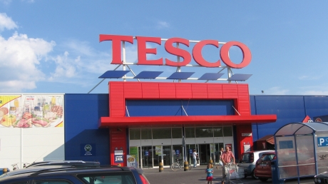 Eşecul unui gigant care s-a oprit la graniţa Ungariei cu România – Tesco se pregăteşte pentru marele exit din Europa Centrală şi de Est, după ce planul pentru construirea unui imperiu în regiune pare a fi un fiasco