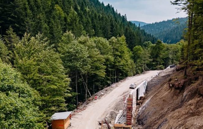 FOTO „Autostrada” din Valea Doftanei: Lucrările la viitoarea alternativă pentru DN1 au ajuns la 20%