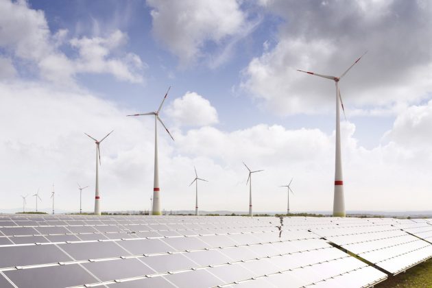 O nouă centrală electrică mixtă, vânt-soare, se va face în România