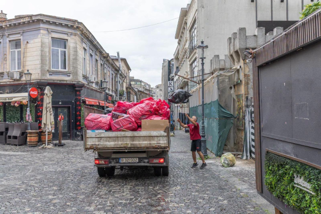 Centrul Vechi, mai curat și mai liniștit? De ce riscă proprietarii de terase amenzi de până la 10.000 de lei