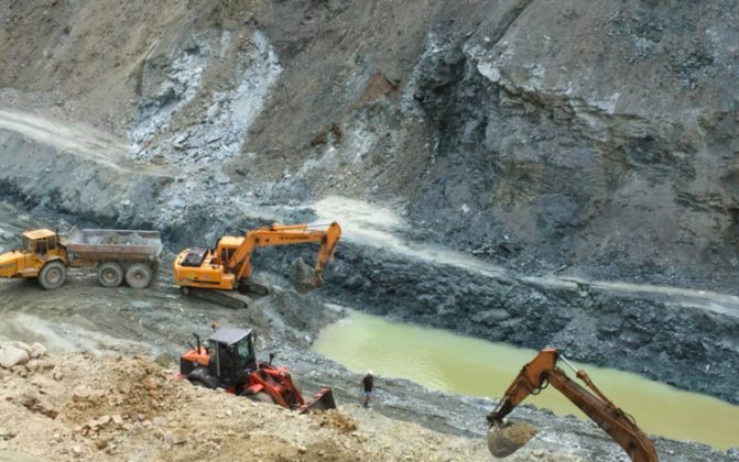 Britanicii de la Vast Resources, care dețin două mine polimetalice în România, vor să reia exploatarea