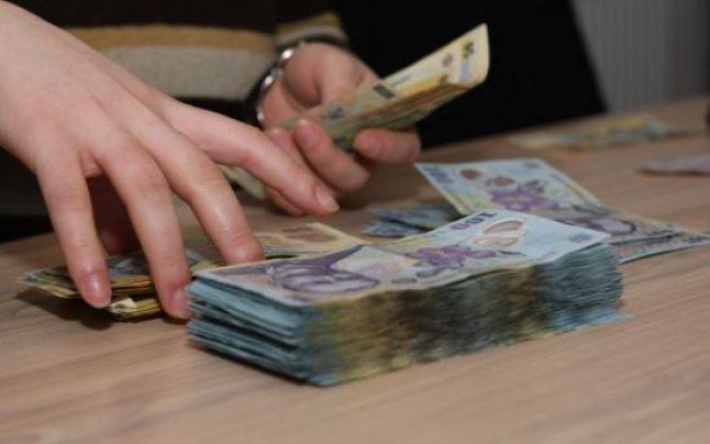 Anunț pentru peste opt milioane de români, viitori pensionari. Ce s-a întâmplat cu câștigul generat de Pilonul 2 – 350.000 de persoane și-au luat banii (date oficiale APAPR)