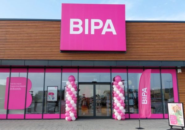 BIPA, rivalul dm, a deschis trei magazine într-o lună: ultimul deschis la Bran. În ce orașe mai caută oameni