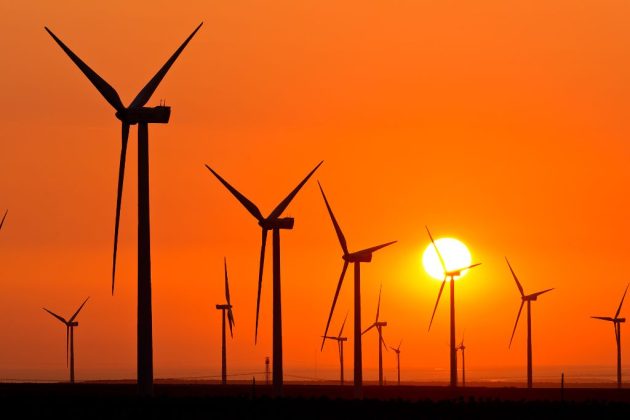 Lege nouă în Grecia. Reglementări mai stricte pentru dezvoltarea de parcuri eoliene