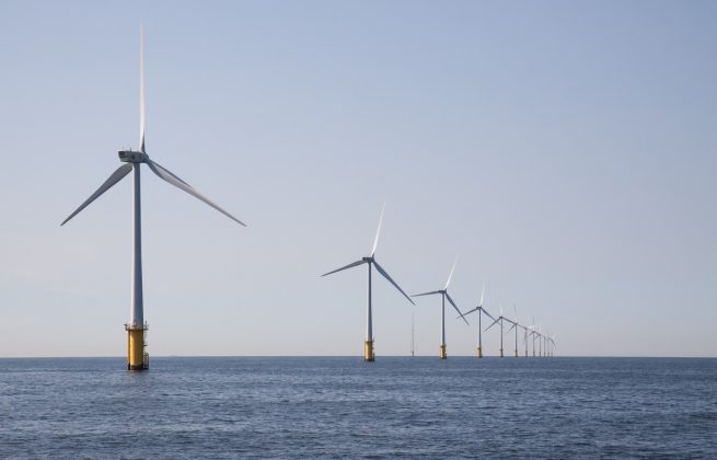 Turbine eoliene în Marea Neagră, încă un pas: Guvernul a aprobat lista perimetrelor offshore ce pot fi concesionate, țintă de 3.000 MW
