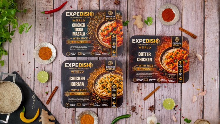 Tăvi bicompartimentate cu mâncare gata preparată Vascar produse, cu preparate din gastronomia indiană și chinezească, gata în 3 minute. | sursa foto: Economica