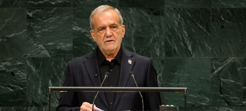 Președintele iranian Massoud Pezeshkian la ONU: Aceia care sunt teroriști și formează teroriști ne descriu pe noi astfel. Trump a afirmat că suntem teroriști. Nu suntem teroriști, suntem victime ale terorismului