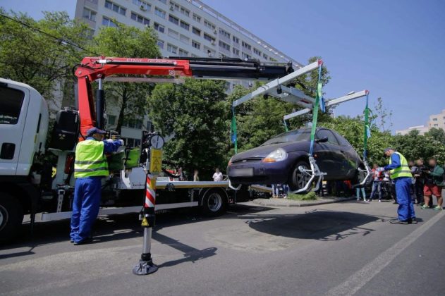 CGMB a aprobat noile tarife pentru ridicarea, transportul, depozitarea și eliberarea vehiculelor staționate ilegal