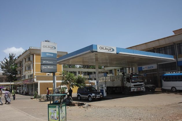 Doar 6 lei pentru un rezervor plin cu carburant? Țările cu cea mai ieftină benzină din lume, mai ieftină și decât apa