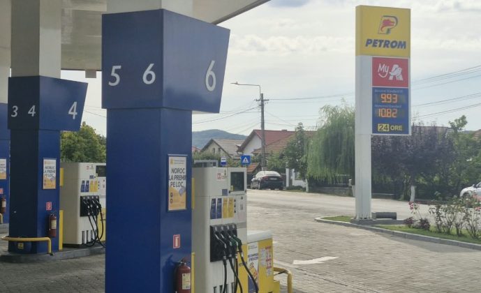 Nouă scumpire a carburanților în benzinării, azi. Motorina este la un pas de pragul de 11 lei litrul