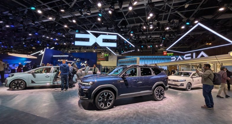 În ciuda scăderii cu 9,7% a vânzărilor din primele nouă luni, Dacia mizează pe efectele pozitive aduse de noile Sandero Hybrid, Spring și Striker
