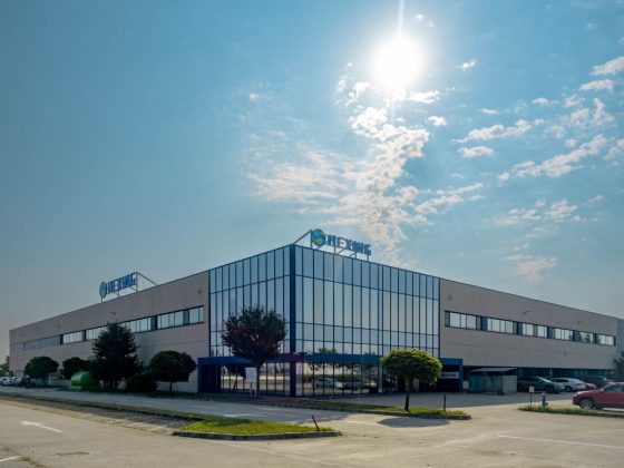 Grupul chinez Hexing, care are deja fabrică în România, se extinde la noi cu un hub de service pentru toată Europa