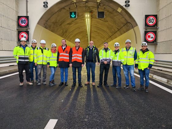 VIDEO Autostrada A1 Sibiu – Pitești: Cele două condiții de care mai depinde deschiderea circulației pe secțiunea 4, cu primul tunel forat de autostradă din România