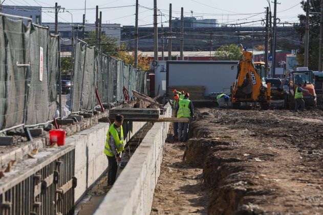 FOTO Lucrările la depourile Berceni, Bucureștii Noi și Bujoreni avansează. Vor fi amenajate 122 de stații de încărcare pentru autobuze electrice