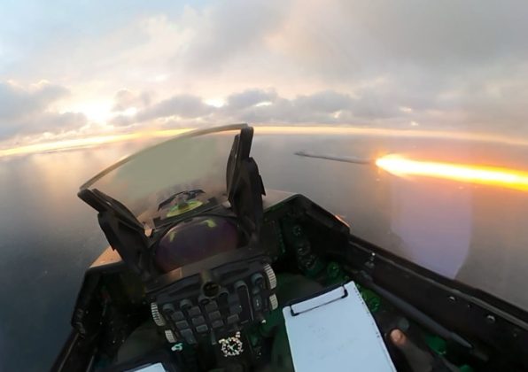 Imagini spectaculoase din avioanele F16 care au doborât ieri seară dronele deasupra României