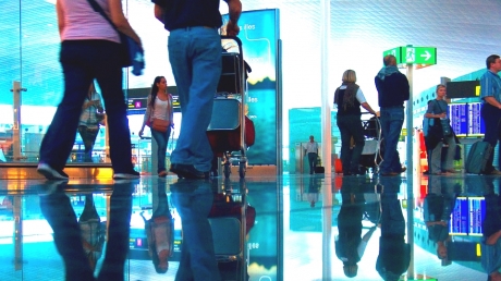O veste proastă – Biletele de avion în Europa se vor scumpi cu 20%, în 2027, averzizează Ryanair